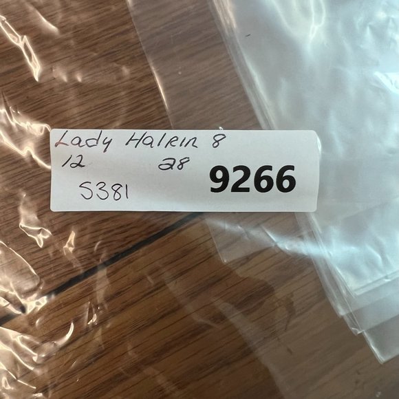 Vintage Lady Halrin Plaid Wool Skirt Womens 8 Brown Lined Pockets Zip Pleated - Picture 11 of 11